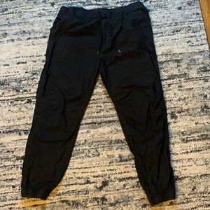 American eagle joggers